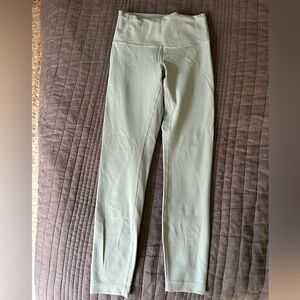 Lulu light Green Leggings